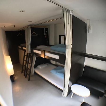 Daikoku Hostel Осака Экстерьер фото