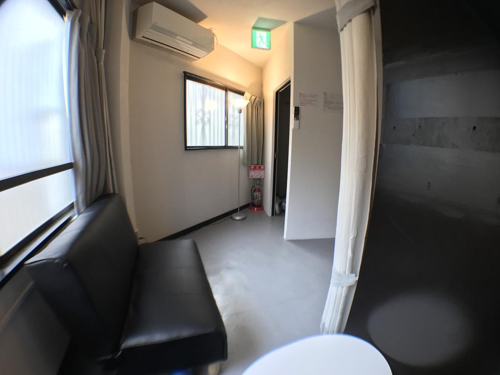 Daikoku Hostel Осака Экстерьер фото