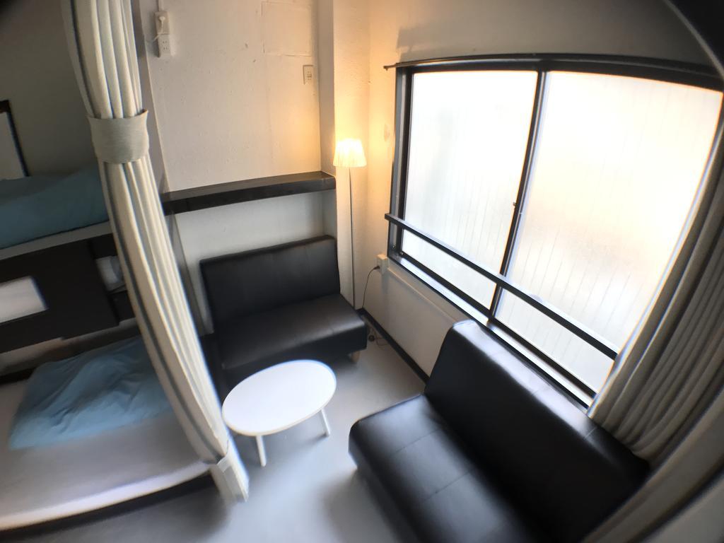 Daikoku Hostel Осака Экстерьер фото